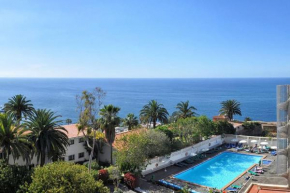 Bel appartement calme vue mer et montagne